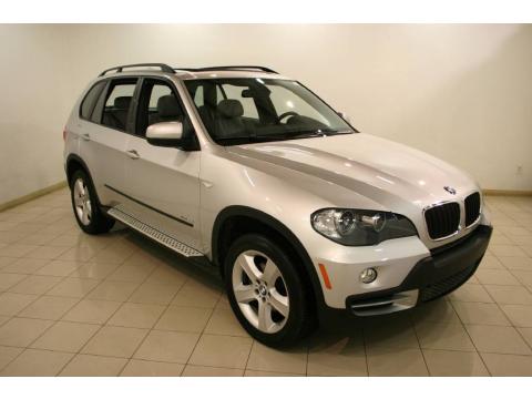 Titanium Silver Metallic BMW X5 xDrive30i.  Click to enlarge.