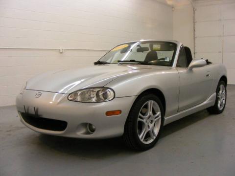 Sunlight Silver Metallic Mazda MX-5 Miata Roadster.  Click to enlarge.