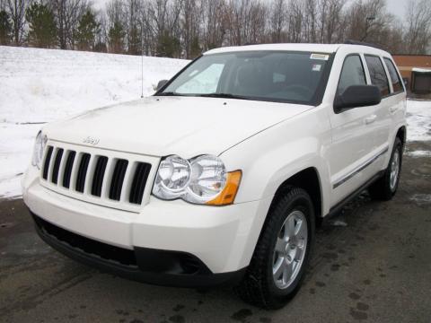 Stone White Jeep Grand Cherokee Laredo 4x4.  Click to enlarge.