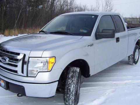 Brilliant Silver Metallic Ford F150 XLT SuperCab 4x4.  Click to enlarge.