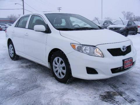 Super White Toyota Corolla LE.  Click to enlarge.