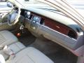 2005 Town Car Signature #24