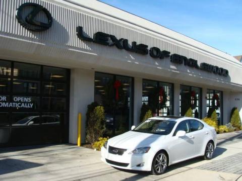 Starfire White Pearl Lexus IS 250.  Click to enlarge.