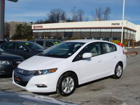 Spectrum White Pearl Honda Insight Hybrid EX Navigation.  Click to enlarge.
