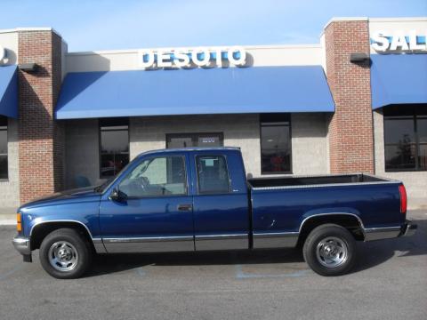 Indigo Blue Metallic GMC Sierra 1500 SLE Extended Cab.  Click to enlarge.