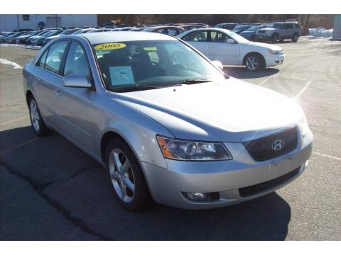 Steel Gray Hyundai Sonata SE V6.  Click to enlarge.