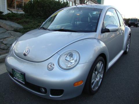 Reflex Silver Metallic Volkswagen New Beetle Turbo S Coupe.  Click to enlarge.