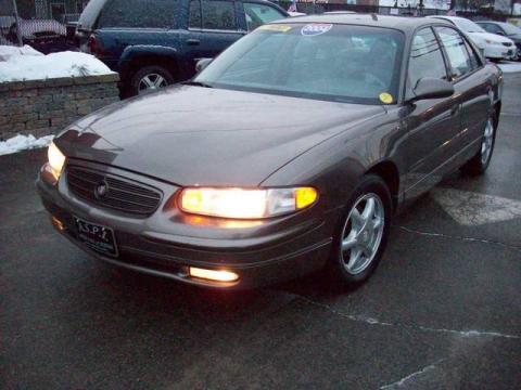 Dark Bronzemist Metallic Buick Regal LS.  Click to enlarge.
