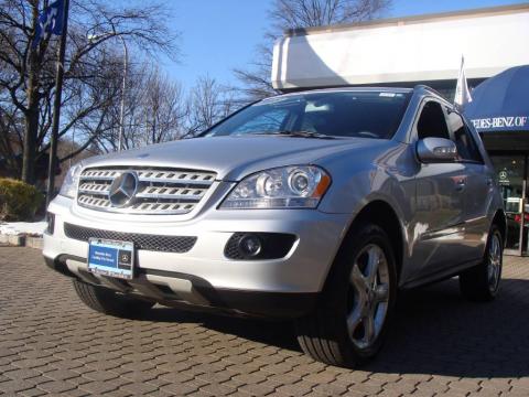 Iridium Silver Metallic Mercedes-Benz ML 350 4Matic.  Click to enlarge.