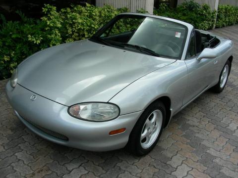 Highlight Silver Metallic Mazda MX-5 Miata Roadster.  Click to enlarge.