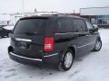 2008 Town & Country Limited #5