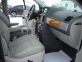 2008 Town & Country Limited #14