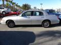 2009 Town Car Signature Limited #2