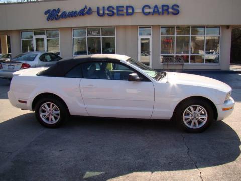 Performance White Ford Mustang V6 Premium Convertible.  Click to enlarge.