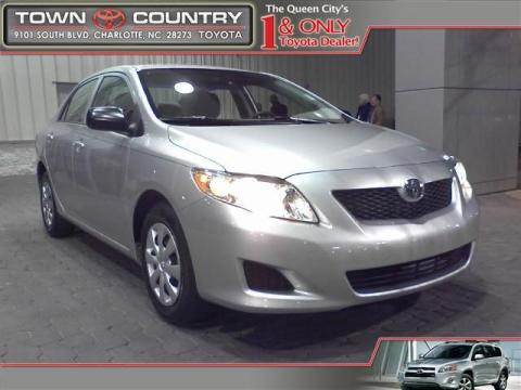 Classic Silver Metallic Toyota Corolla .  Click to enlarge.