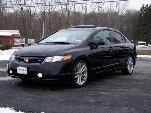 Nighthawk Black Pearl Honda Civic Si Sedan.  Click to enlarge.