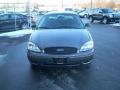 2004 Taurus SE Sedan #2