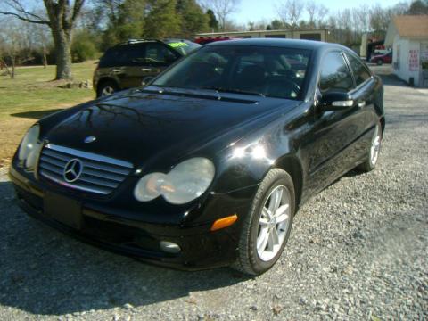 Black Mercedes-Benz C 230 Kompressor Coupe.  Click to enlarge.