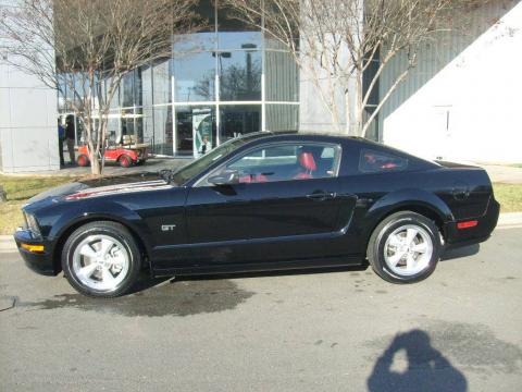 Black Ford Mustang GT Premium Coupe. Click to enlarge. Black Ford Mustang GT Premium Coupe. Click to enlarge.