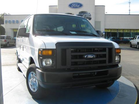Oxford White Ford E Series Van E350 XLT Passenger Extended.  Click to enlarge.