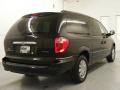 2007 Town & Country Limited #4