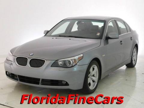 Silver Grey Metallic BMW 5 Series 530i Sedan.  Click to enlarge.