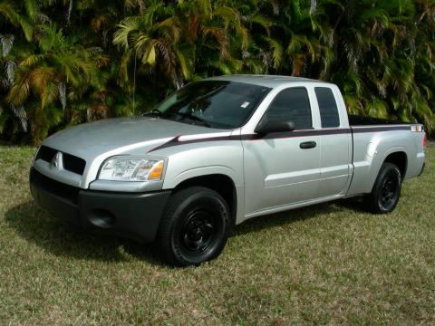 Sierra Silver Metallic Mitsubishi Raider LS Extended Cab.  Click to enlarge.