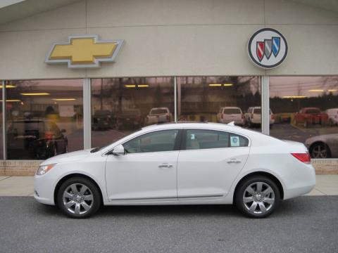 Summit White Buick LaCrosse CXL AWD.  Click to enlarge.