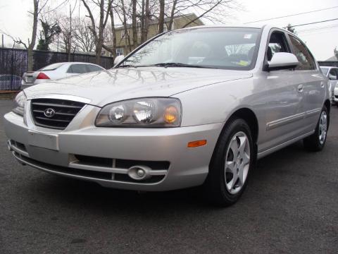 Sterling Silver Hyundai Elantra GLS Sedan.  Click to enlarge.
