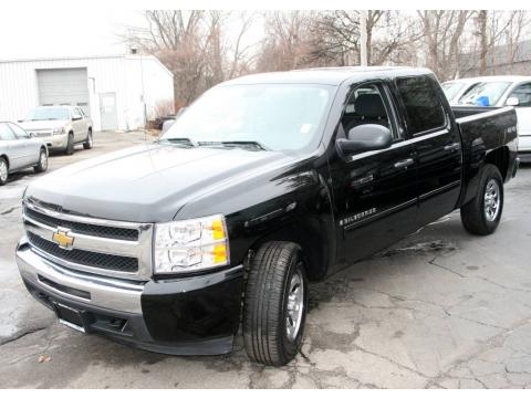 Black Chevrolet Silverado 1500 LT Crew Cab 4x4.  Click to enlarge.