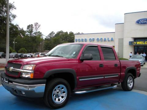 Victory Red Chevrolet Silverado 1500 Z71 Crew Cab 4x4.  Click to enlarge.