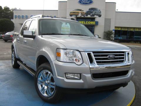 Brilliant Silver Metallic Ford Explorer Sport Trac Limited 4x4.  Click to enlarge.