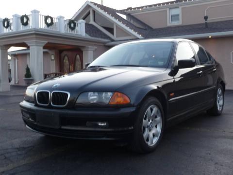 Jet Black BMW 3 Series 325i Sedan.  Click to enlarge.