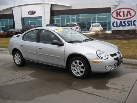 Bright Silver Metallic Dodge Neon SXT.  Click to enlarge.