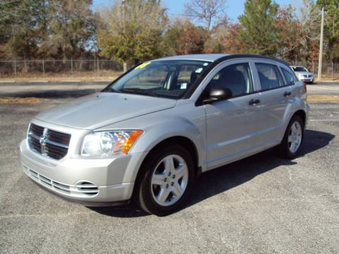 Bright Silver Metallic Dodge Caliber SXT.  Click to enlarge.