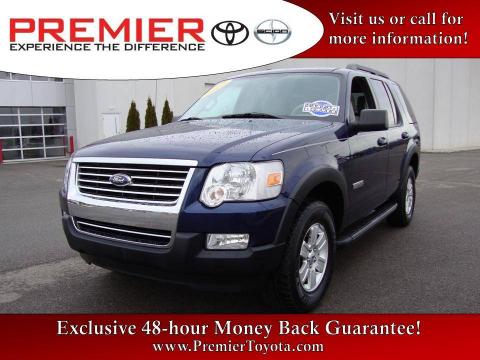 Dark Blue Pearl Metallic Ford Explorer XLT 4x4.  Click to enlarge.