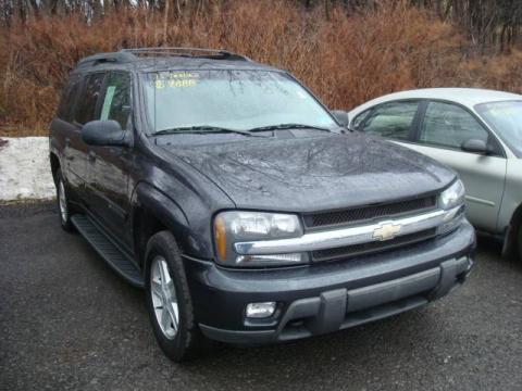 Dark Gray Metallic Chevrolet TrailBlazer EXT LS 4x4.  Click to enlarge.
