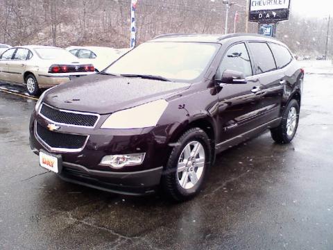 Red Jewel Tintcoat Chevrolet Traverse LT AWD.  Click to enlarge.
