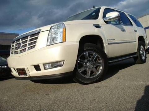 White Diamond Cadillac Escalade AWD. Click to enlarge. White Diamond Cadillac Escalade AWD. Click to enlarge.