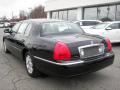 2009 Town Car Signature L #3