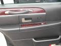 2009 Town Car Signature L #16