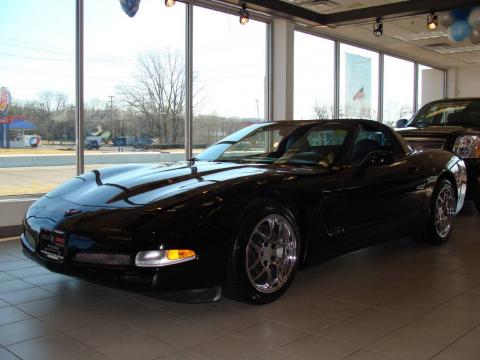 Black Chevrolet Corvette Coupe.  Click to enlarge.