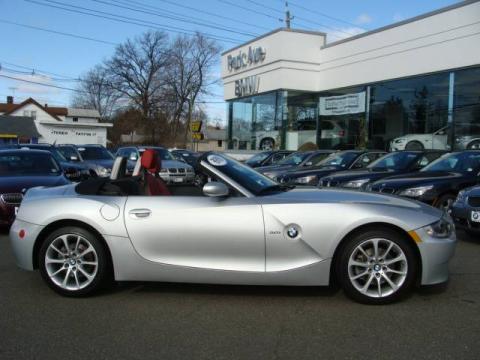 Titanium Silver Metallic BMW Z4 3.0i Roadster.  Click to enlarge.