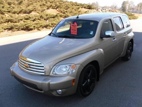 Sandstone Metallic Chevrolet HHR LT.  Click to enlarge.