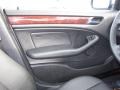 2005 3 Series 325xi Sedan #11