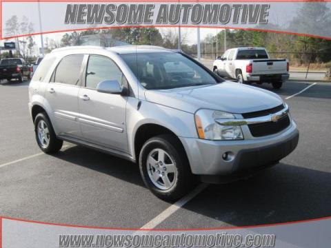 Dark Silver Metallic Chevrolet Equinox LT.  Click to enlarge.