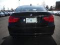 2009 3 Series 328i Sedan #4