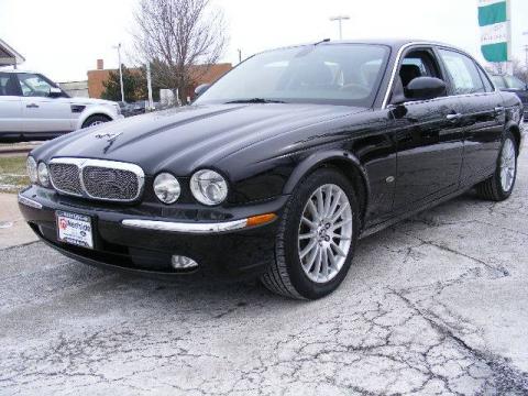 Ebony Black Jaguar XJ XJ8 L.  Click to enlarge.