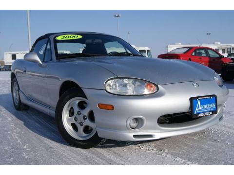Highlight Silver Metallic Mazda MX-5 Miata Roadster.  Click to enlarge.