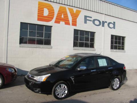 Ebony Black Ford Focus SEL Sedan.  Click to enlarge.